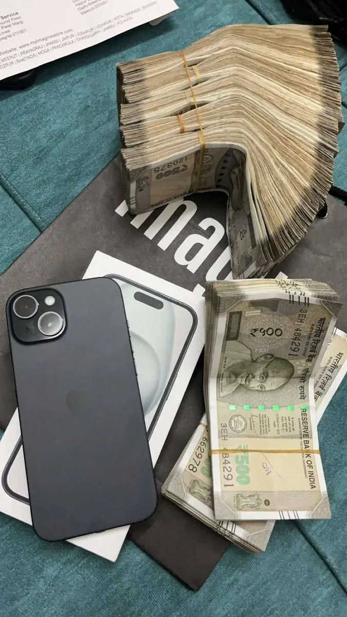 Winner with prize
